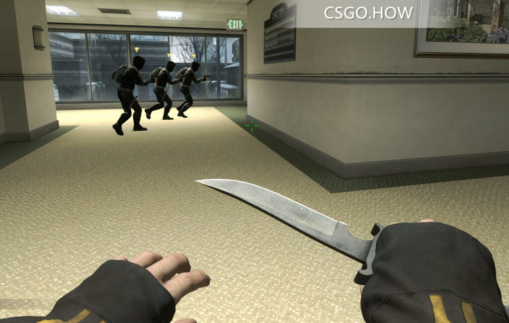 CSGO设置队友头上显示  位置和信息指令