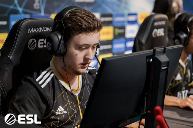 【CS:GO】RMR世界各大赛区排名，战胜红星的关键是了解对方的战术