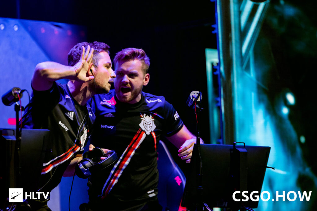 【CSGO趣图】huNter式“听不见”成为嘲讽新表情