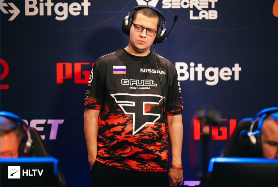FaZe分析师：如果不是因为替补扣分，拿下第一也不是问题