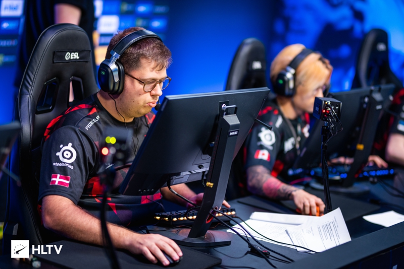 Will this be Karrigan's last Major trip at the age of 33?

